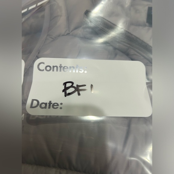 Patagonia Women's XL Down Sweater Vest Puffer Puff Herring Grey Purple NWT Puffy - Picture 10 of 10